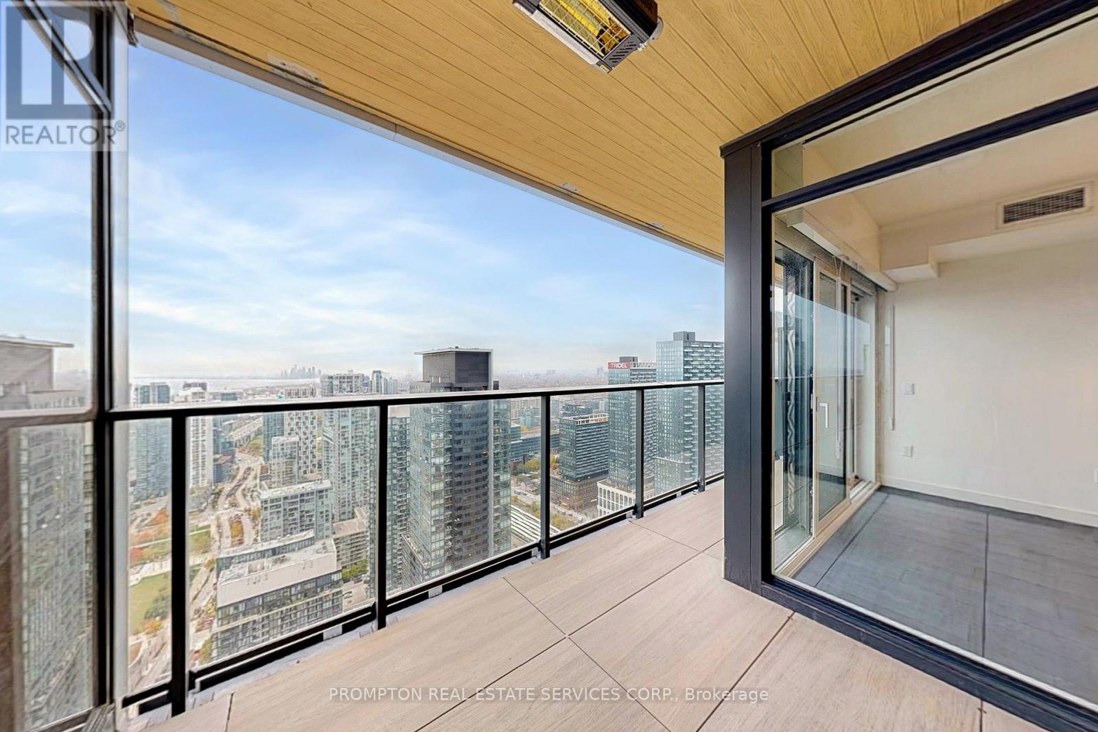 5212 - 3 Cityplace Way, Toronto, Ontario  M5V 0X4 - Photo 22 - C12480316