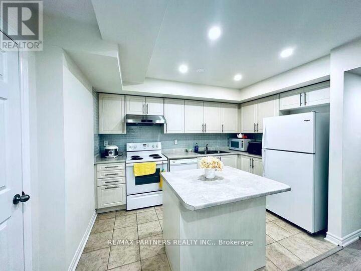 9 - 1 Eaton Park Lane, Toronto, Ontario  M1W 0A5 - Photo 12 - E12541952