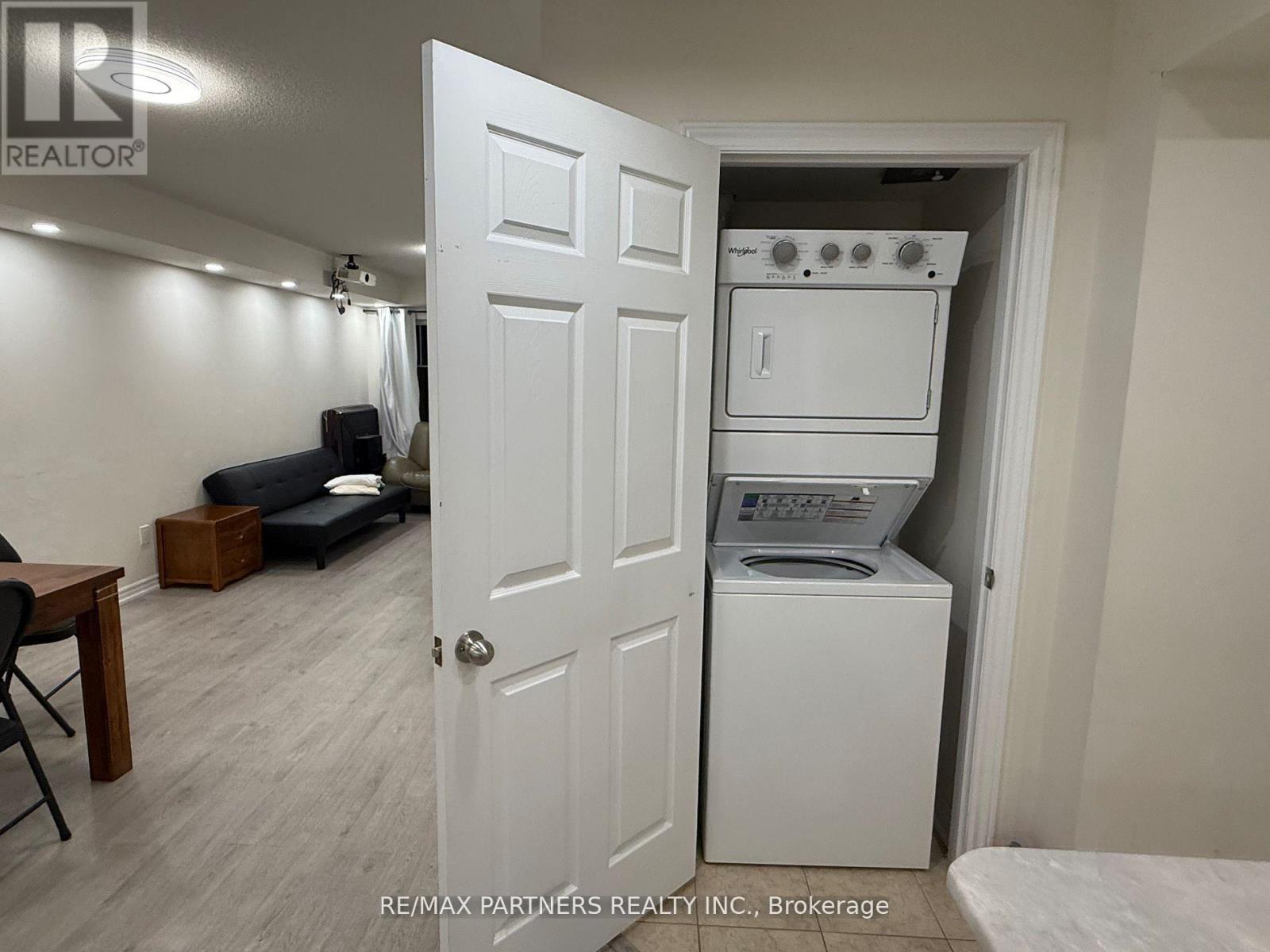 9 - 1 Eaton Park Lane, Toronto, Ontario  M1W 0A5 - Photo 30 - E12541952