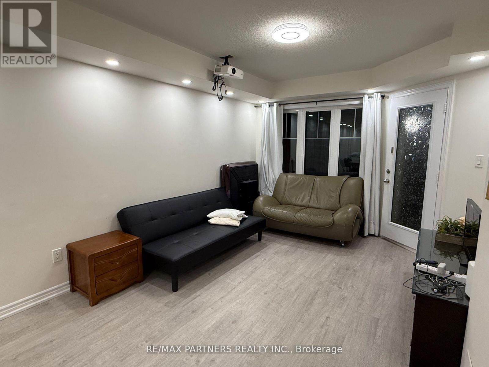 9 - 1 Eaton Park Lane, Toronto, Ontario  M1W 0A5 - Photo 34 - E12541952