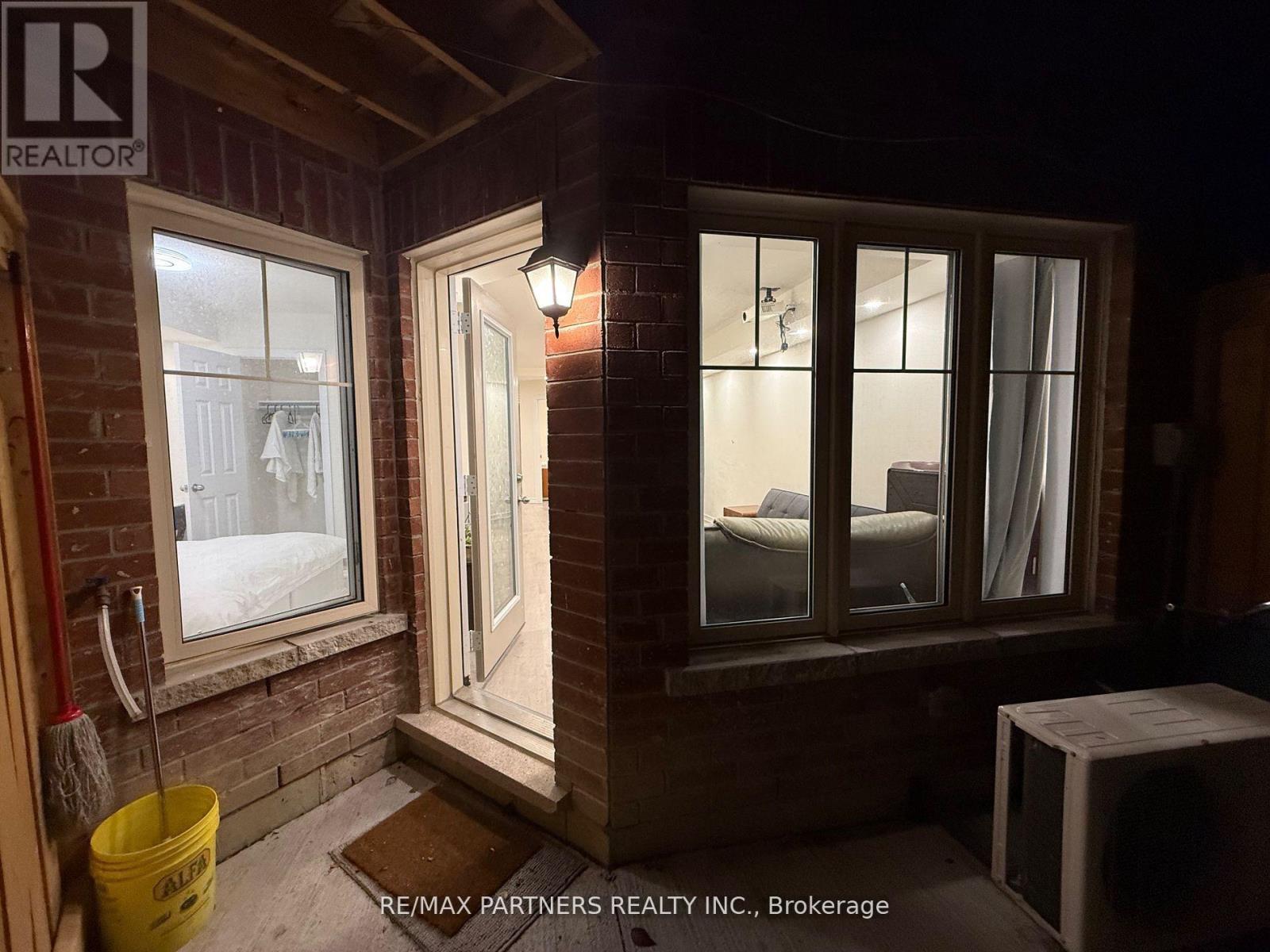 9 - 1 Eaton Park Lane, Toronto, Ontario  M1W 0A5 - Photo 35 - E12541952