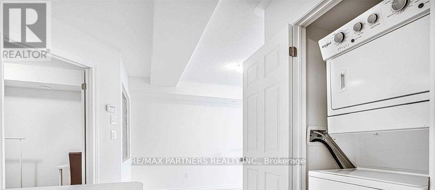 9 - 1 Eaton Park Lane, Toronto, Ontario  M1W 0A5 - Photo 6 - E12541952