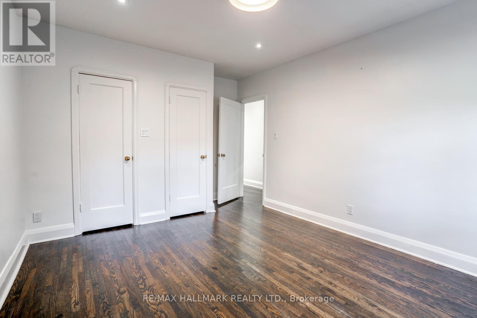 10 Coxwell Boulevard, Toronto, Ontario  M4C 3G7 - Photo 22 - E12542124