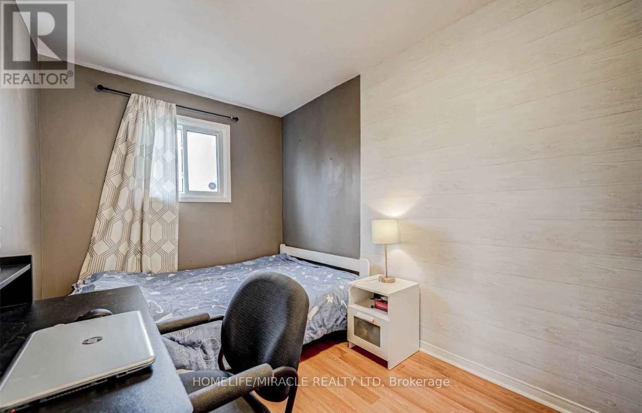 252 Lakeview Park Avenue, Oshawa, Ontario  L1J 7M5 - Photo 10 - E12542148