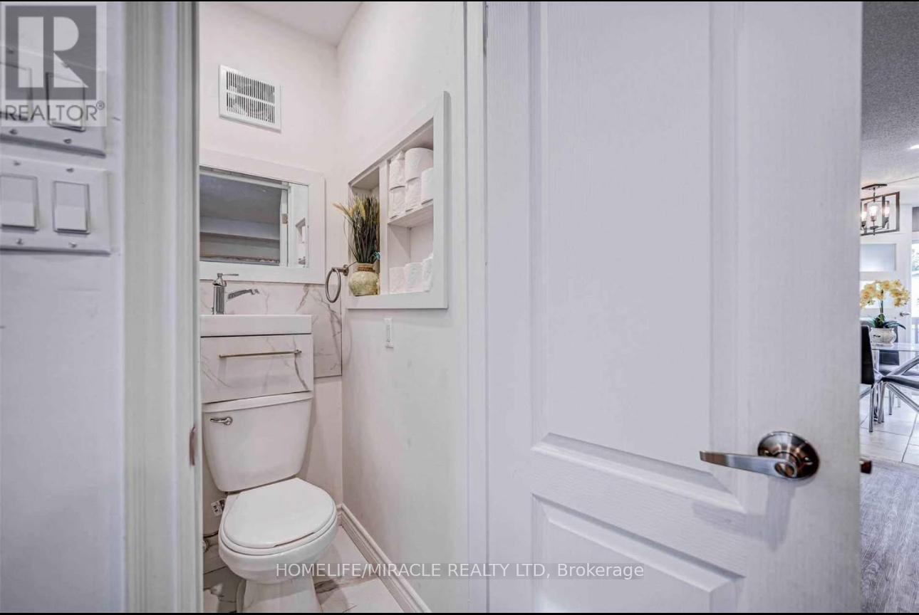 252 Lakeview Park Avenue, Oshawa, Ontario  L1J 7M5 - Photo 13 - E12542148