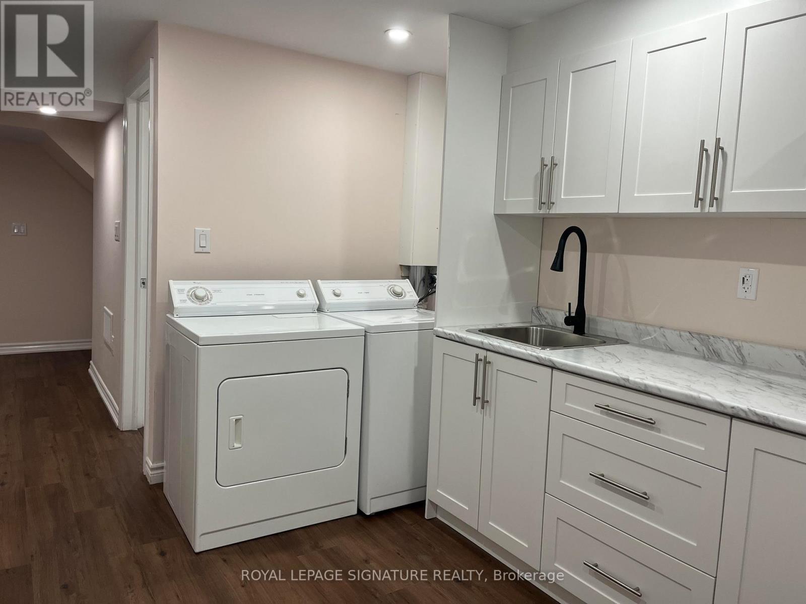 Bsmt - 2304 Bankside Drive, Mississauga, Ontario  L5M 6E1 - Photo 15 - W12540398