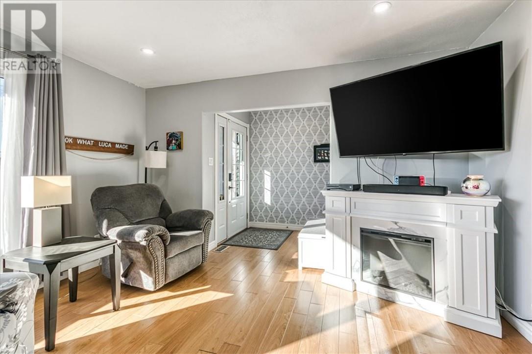 244 Charette Avenue, Chelmsford, Ontario P0M 1L0 - Photo 16 - 2125645