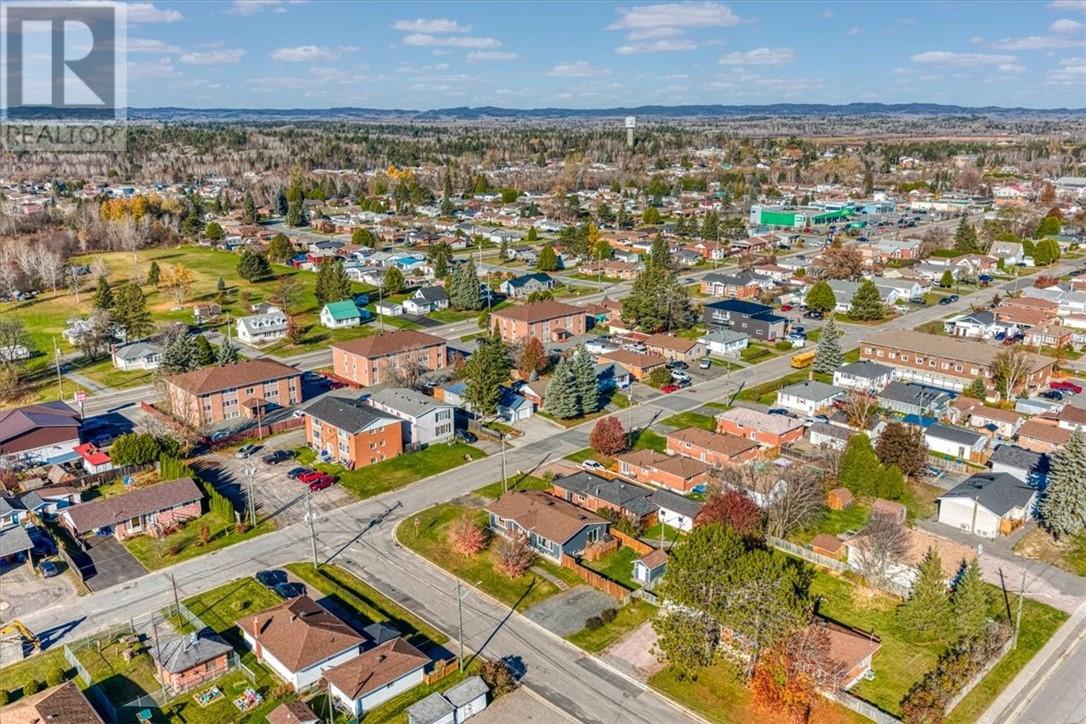 244 Charette Avenue, Chelmsford, Ontario P0M 1L0 - Photo 45 - 2125645