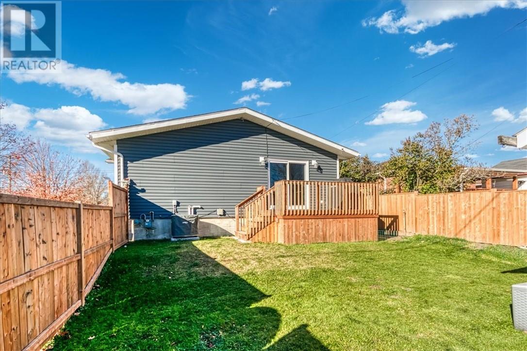 244 Charette Avenue, Chelmsford, Ontario P0M 1L0 - Photo 5 - 2125645