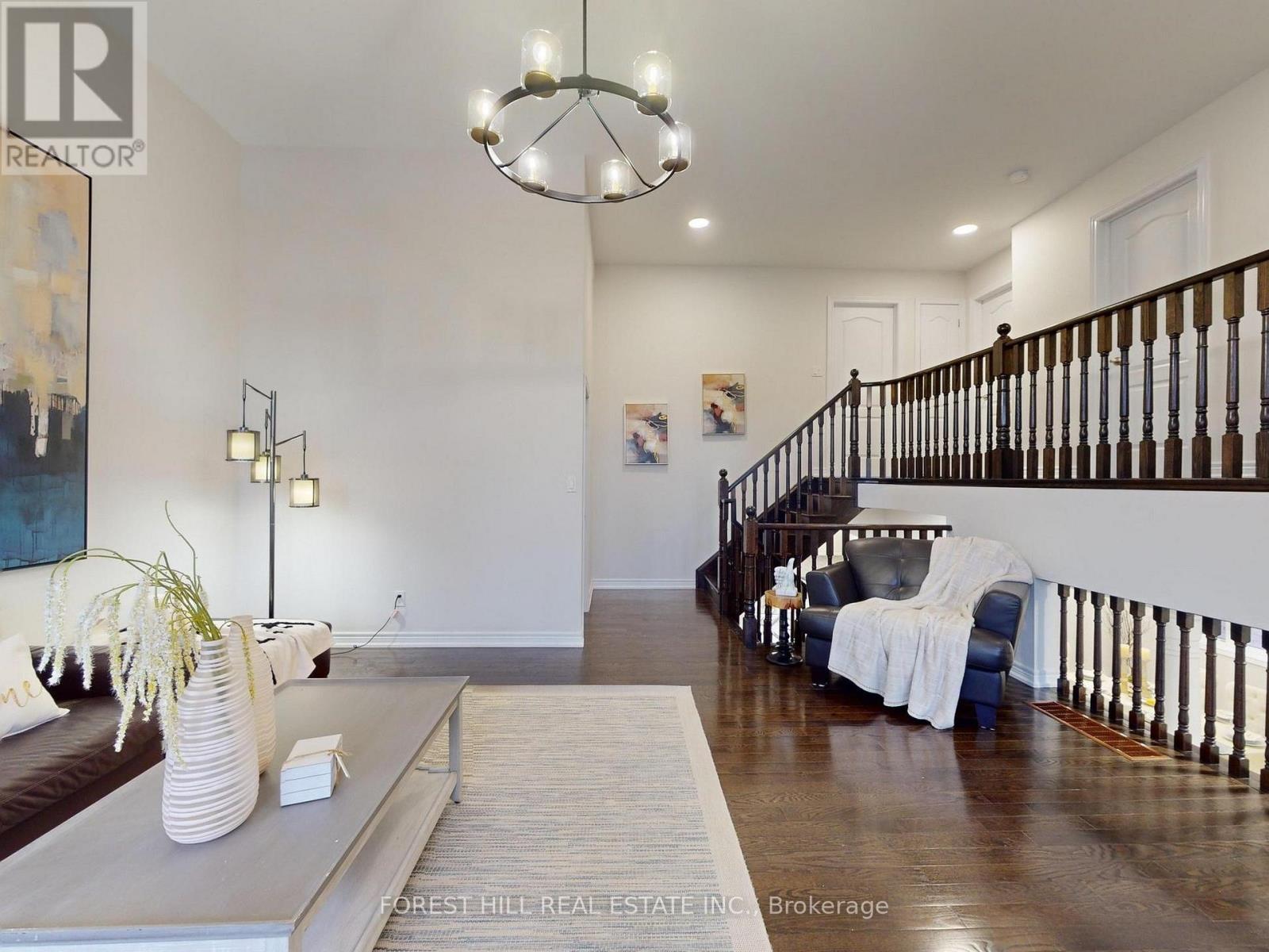 5 Beebe Crescent, Markham, Ontario  L6E 0L6 - Photo 15 - N12542152