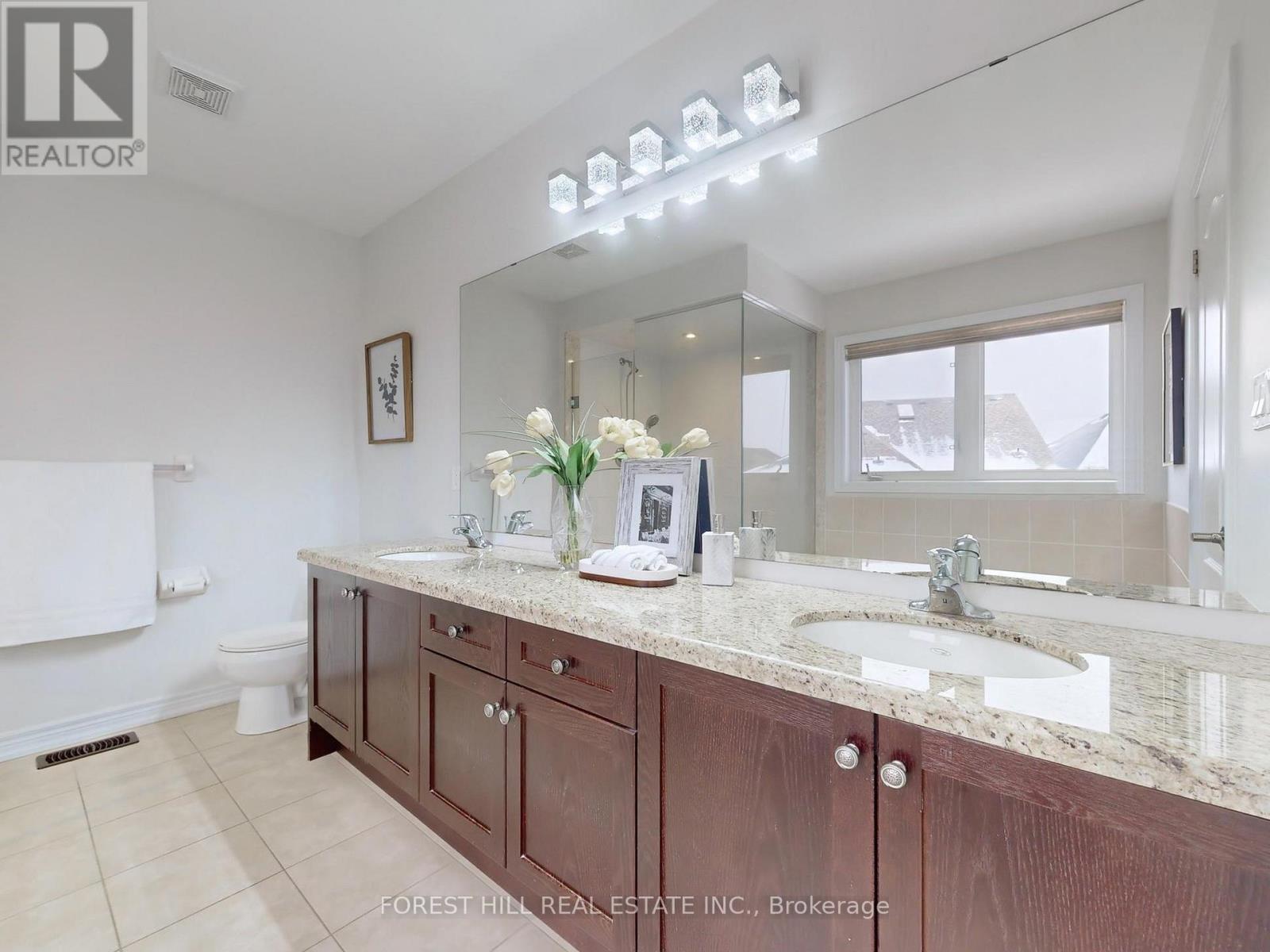 5 Beebe Crescent, Markham, Ontario  L6E 0L6 - Photo 19 - N12542152