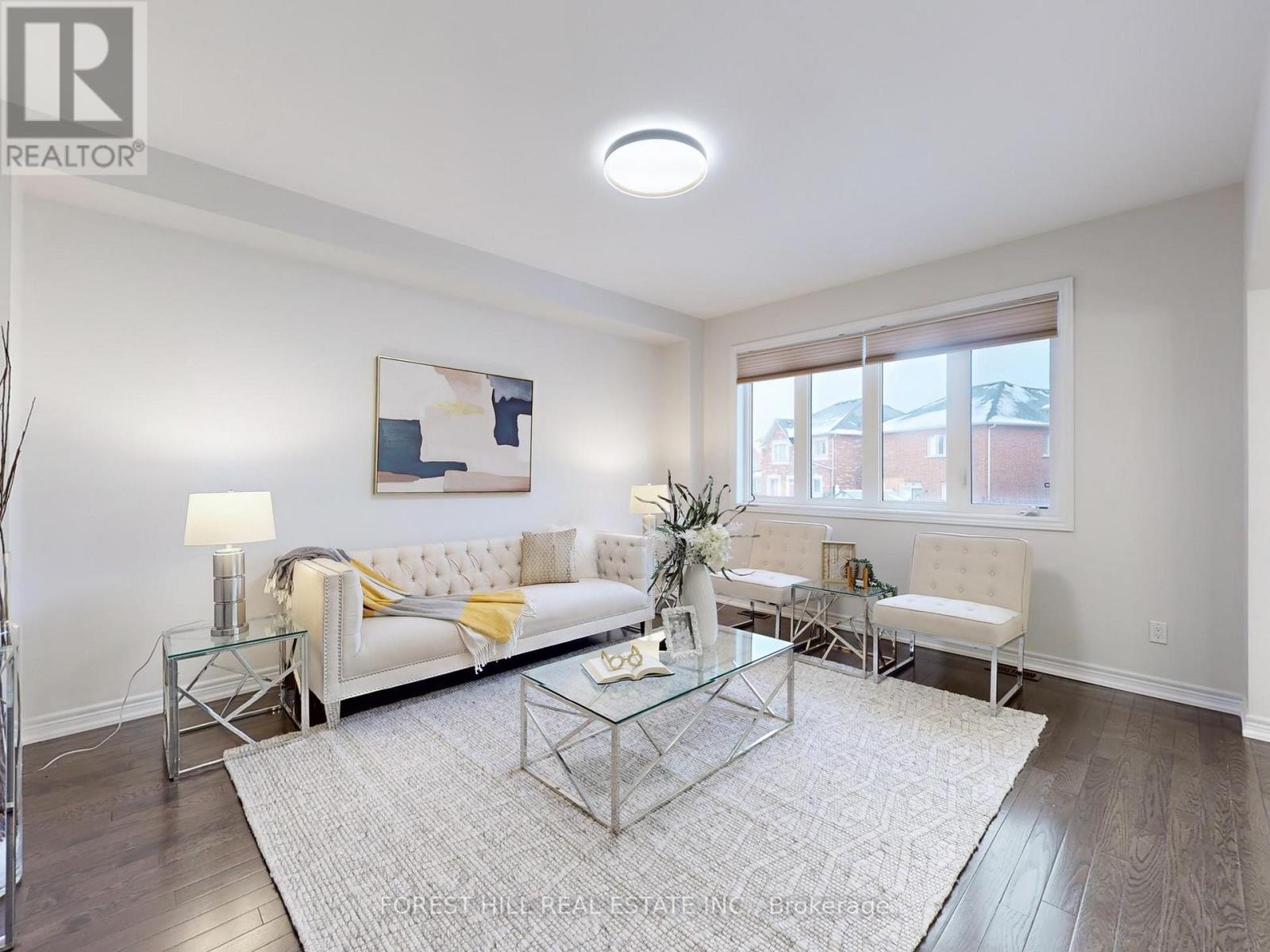 5 Beebe Crescent, Markham, Ontario  L6E 0L6 - Photo 2 - N12542152