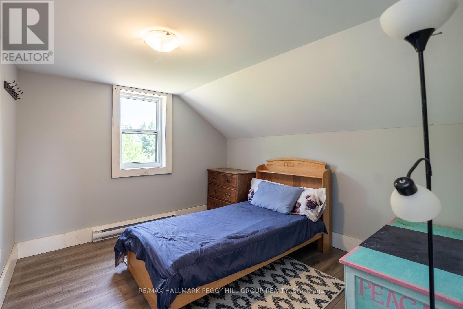 4396 Penetanguishene Road, Springwater, Ontario  L0L 1V0 - Photo 8 - S12542112