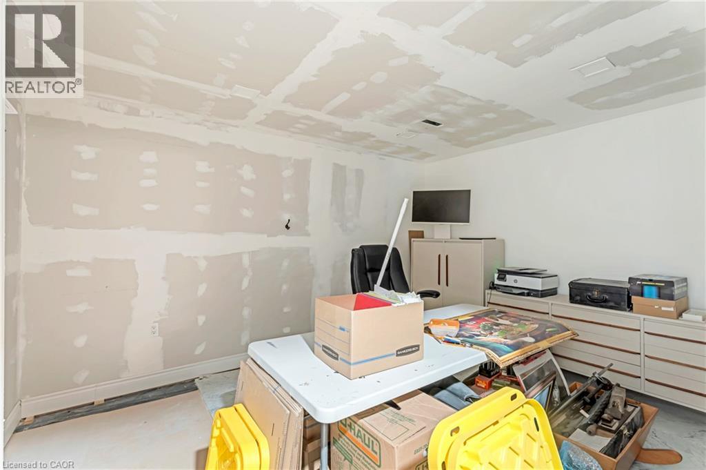 60 Garinger Crescent, Binbrook, Ontario L0R 1C0 - Photo 34 - 40764142