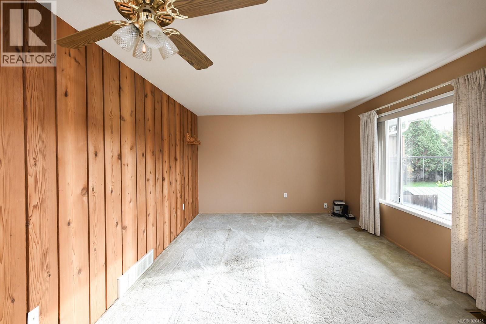 2771 Windermere Ave, Cumberland, British Columbia  V0R 1S0 - Photo 13 - 1020425