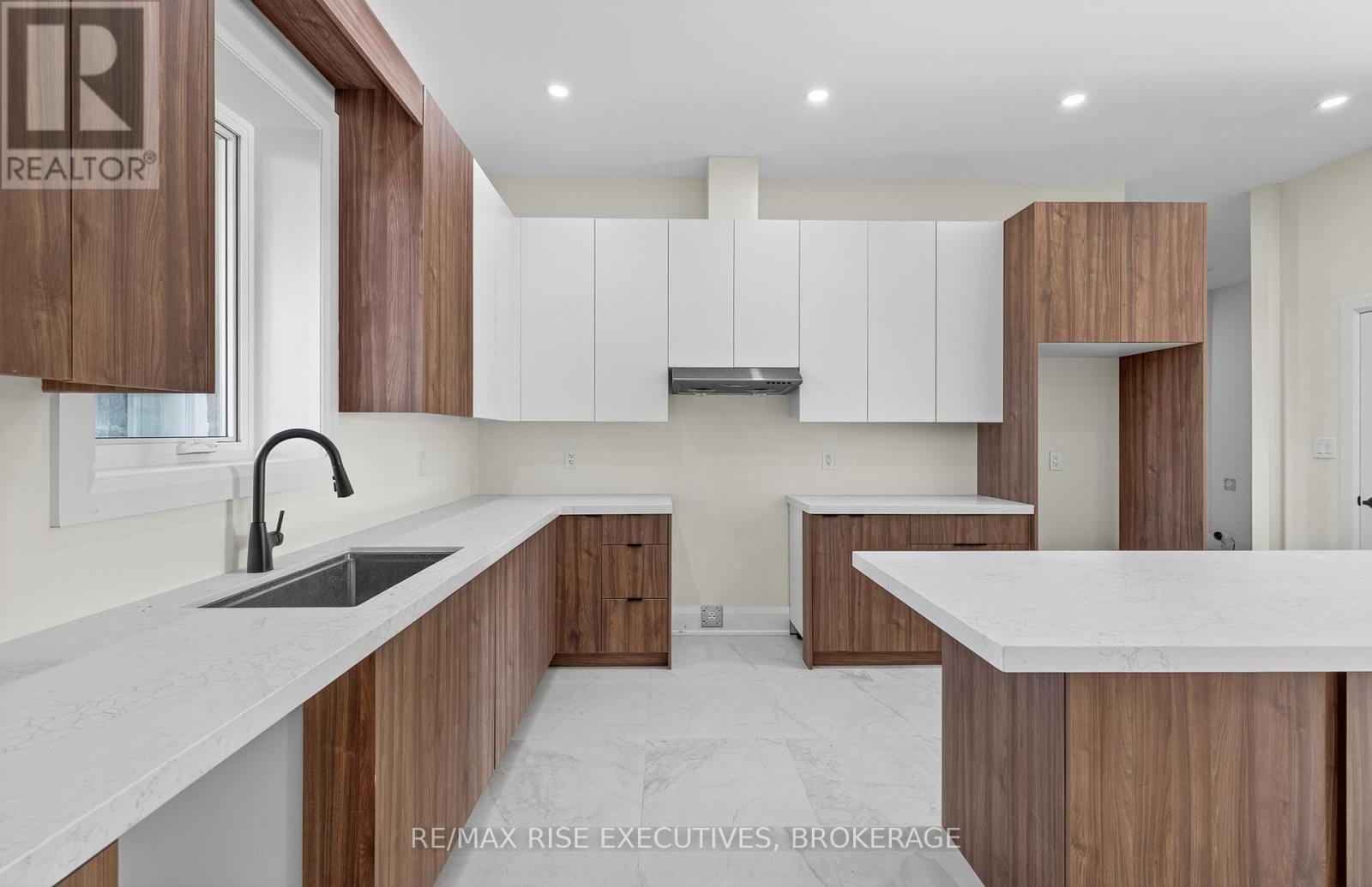 138 Hineman Street, Kingston, Ontario K7L 0G2 - Photo 11 - X12542176