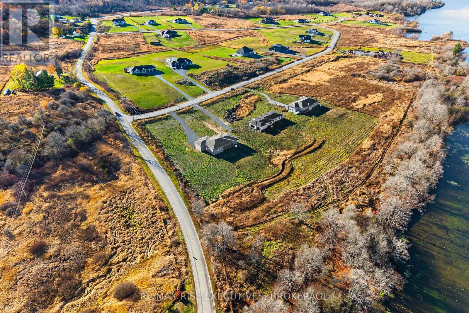 138 Hineman Street, Kingston, Ontario K7L 0G2 - Photo 43 - X12542176