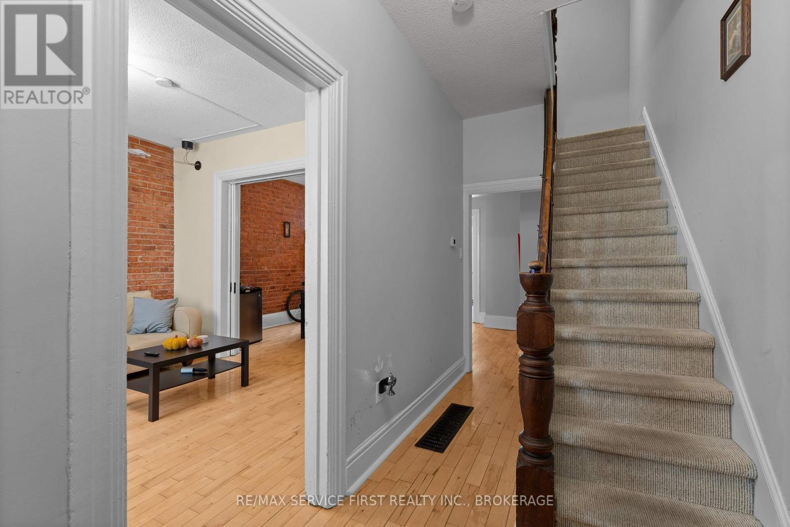 581 Victoria Street, Kingston, Ontario  K7K 4S1 - Photo 6 - X12542182