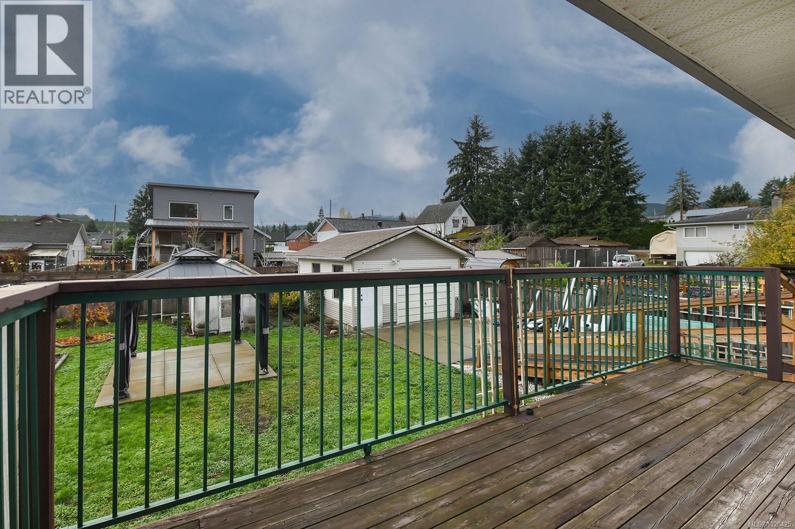 2771 Windermere Ave, Cumberland, British Columbia  V0R 1S0 - Photo 23 - 1020425