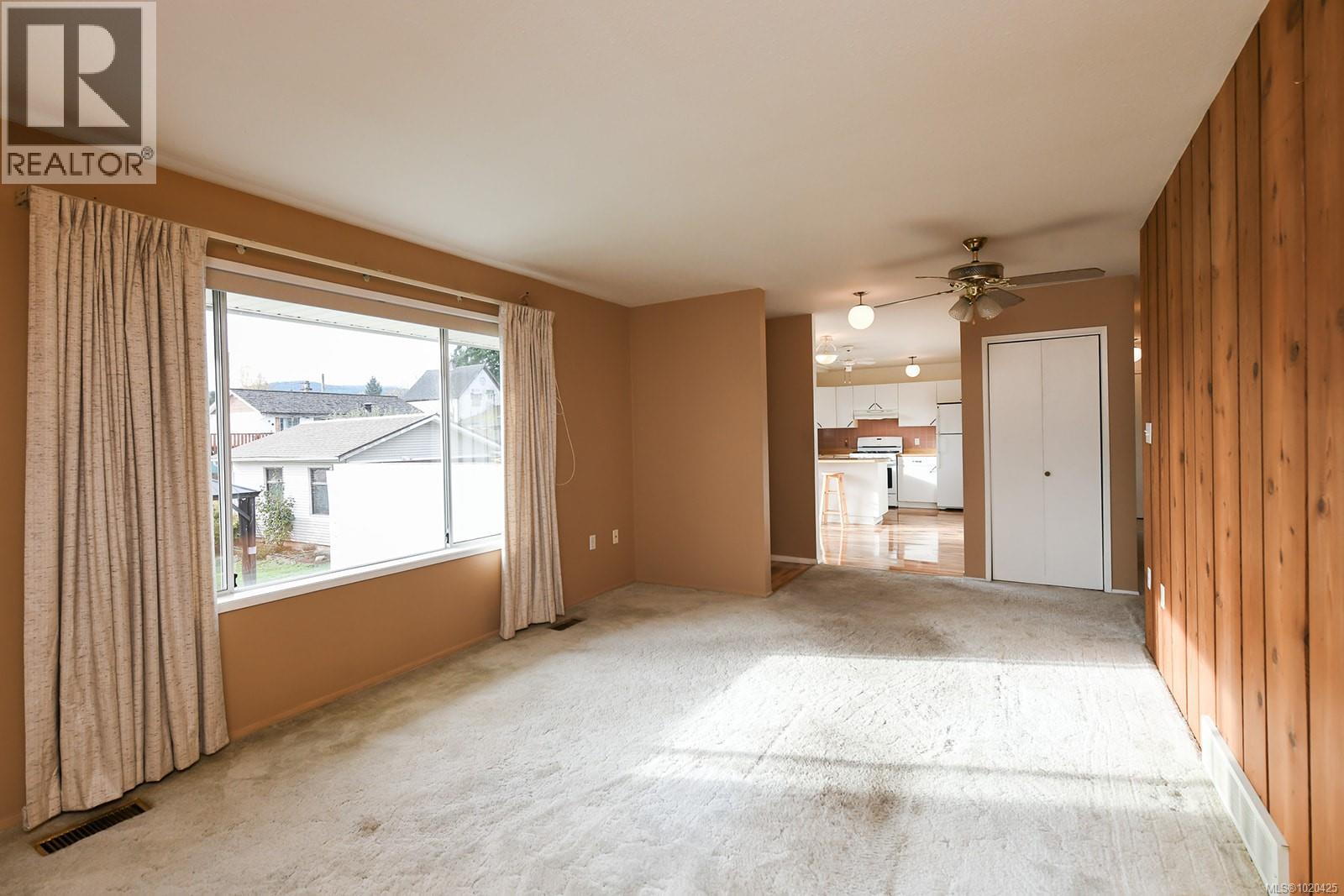 2771 Windermere Ave, Cumberland, British Columbia  V0R 1S0 - Photo 11 - 1020425