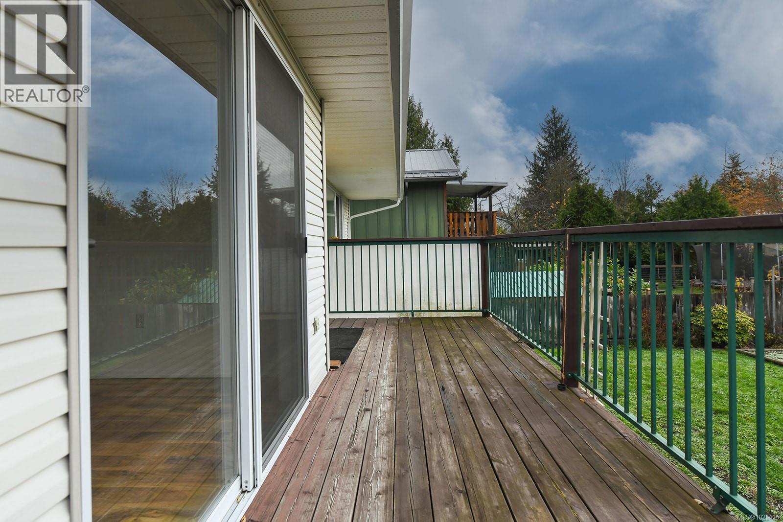 2771 Windermere Ave, Cumberland, British Columbia  V0R 1S0 - Photo 24 - 1020425