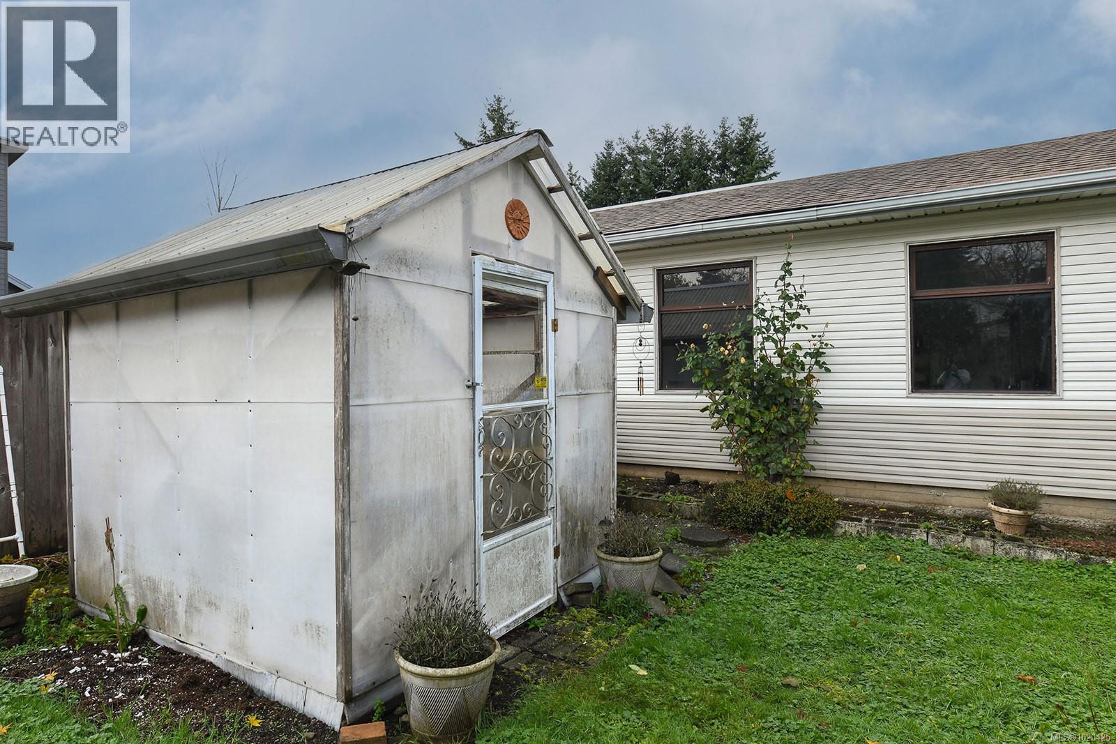 2771 Windermere Ave, Cumberland, British Columbia  V0R 1S0 - Photo 29 - 1020425