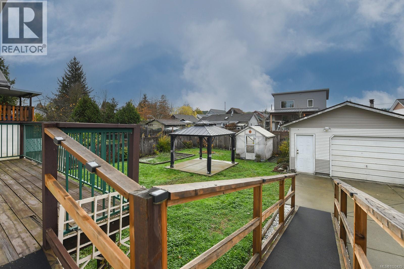 2771 Windermere Ave, Cumberland, British Columbia  V0R 1S0 - Photo 25 - 1020425