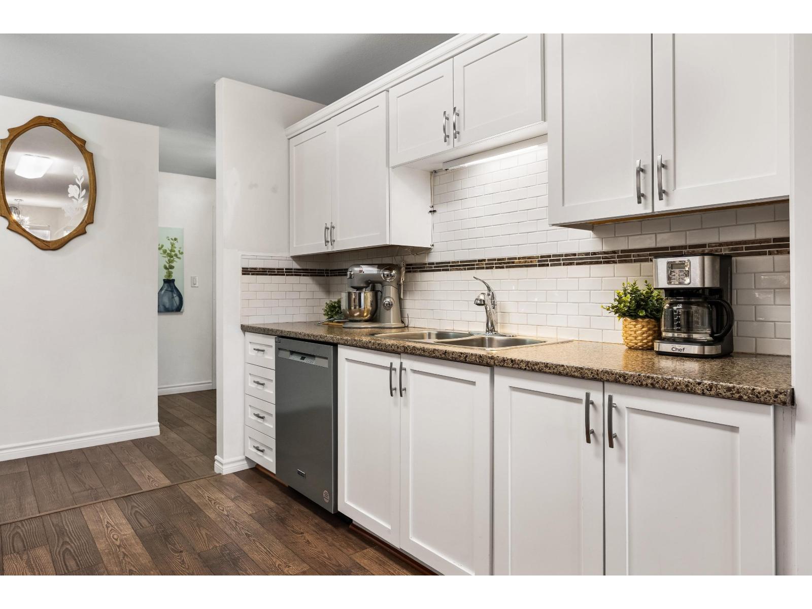 201 46966 Yale Road, Chilliwack Proper East, Chilliwack, British Columbia  V2P 2S7 - Photo 15 - R3067166