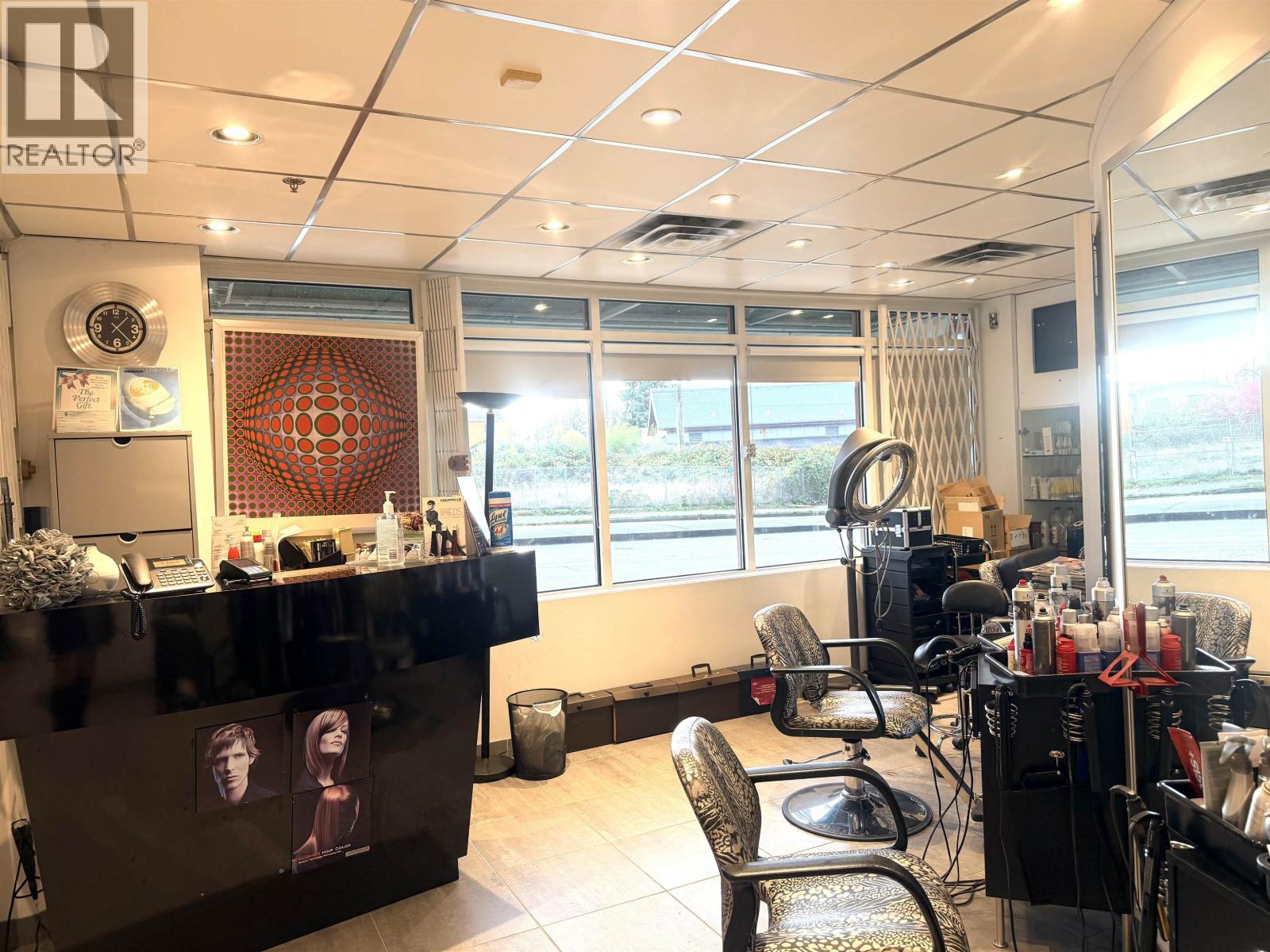 2963 Kingsway, Vancouver, British Columbia  V5R 5J4 - Photo 2 - C8073725