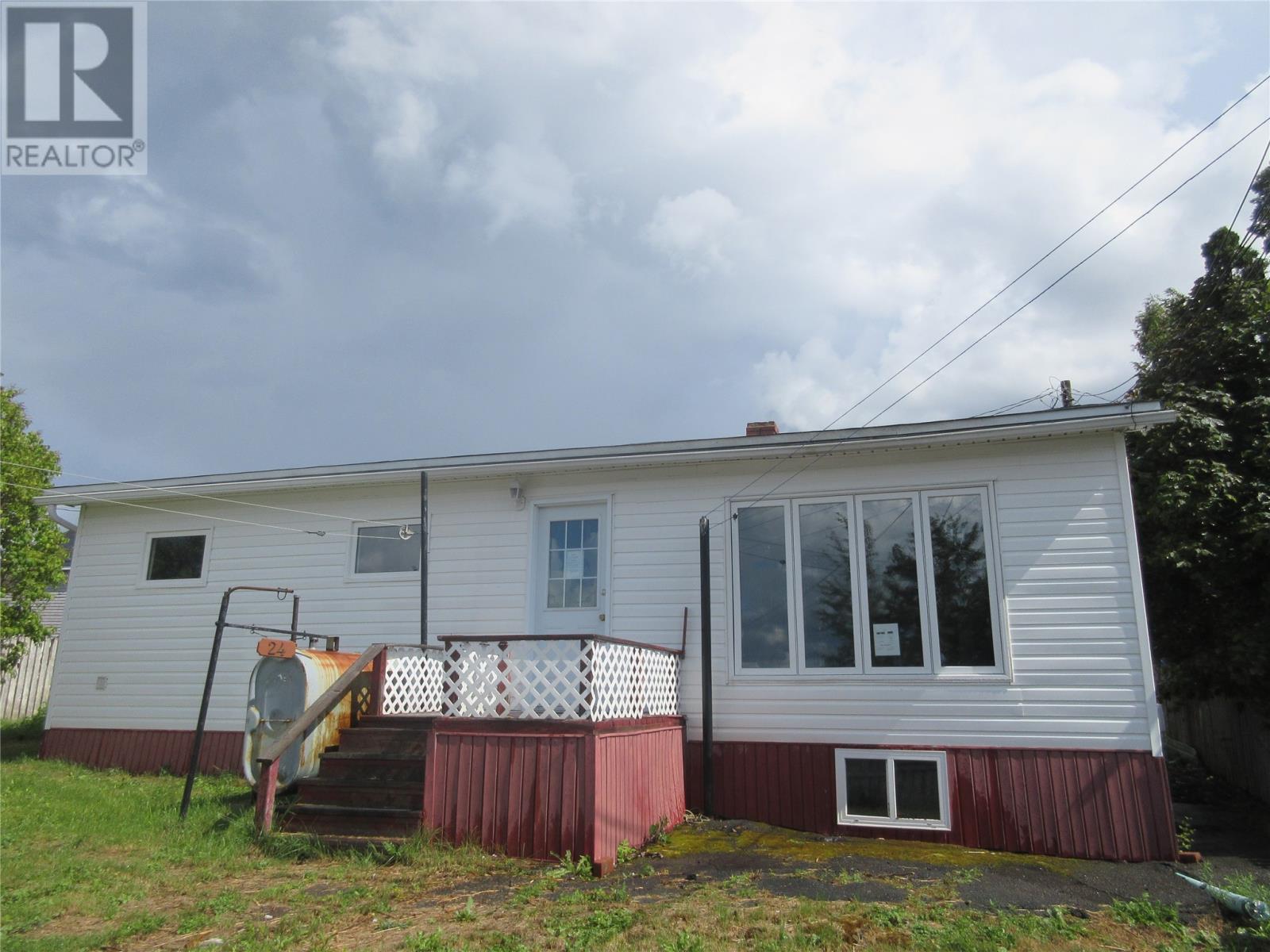 24 Masters Avenue, Grand Falls Windsor, Newfoundland & Labrador  A2B 1J1 - Photo 3 - 1292580