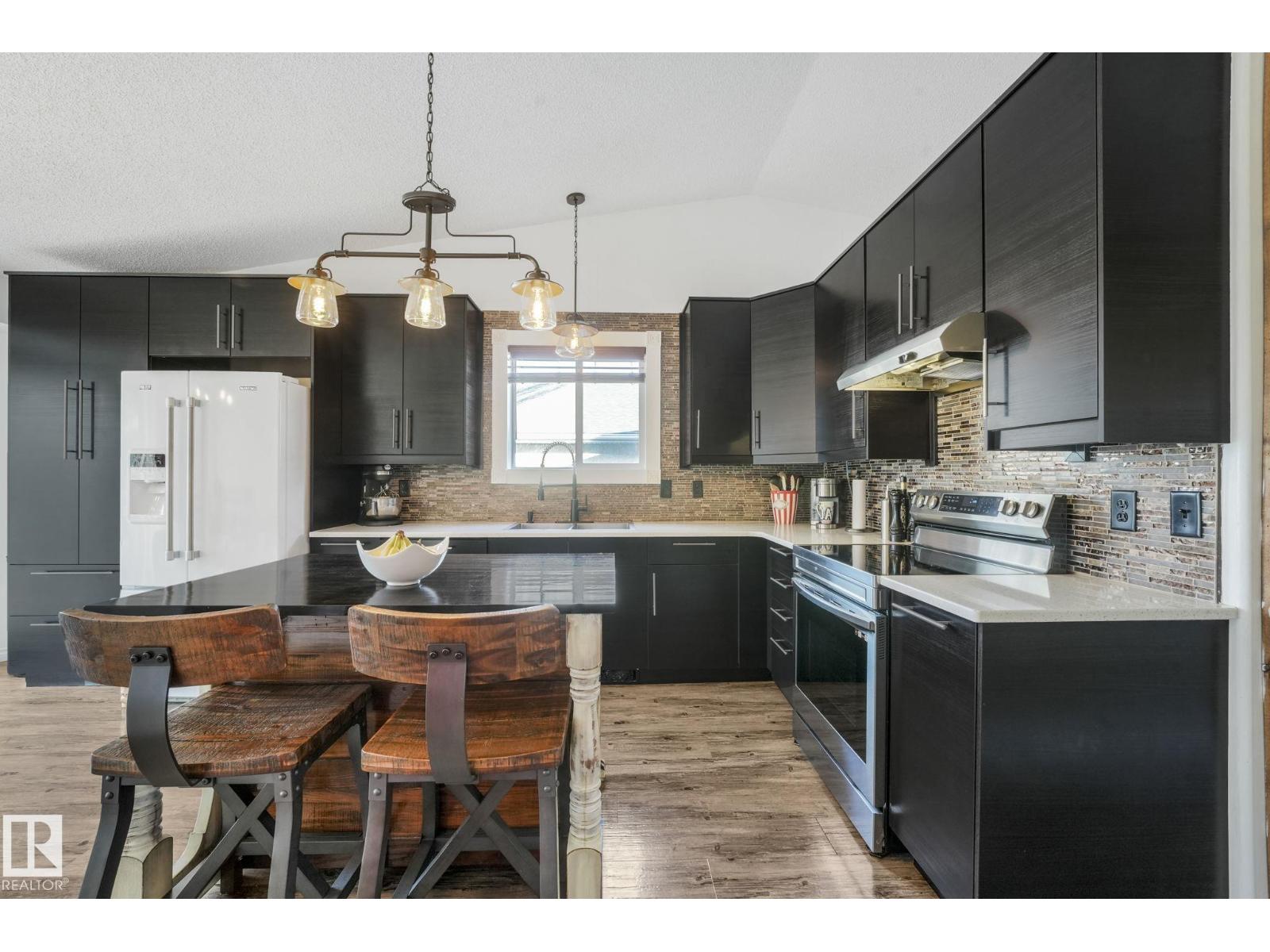 5606 55 St, Beaumont, Alberta  T4X 1L7 - Photo 15 - E4465618