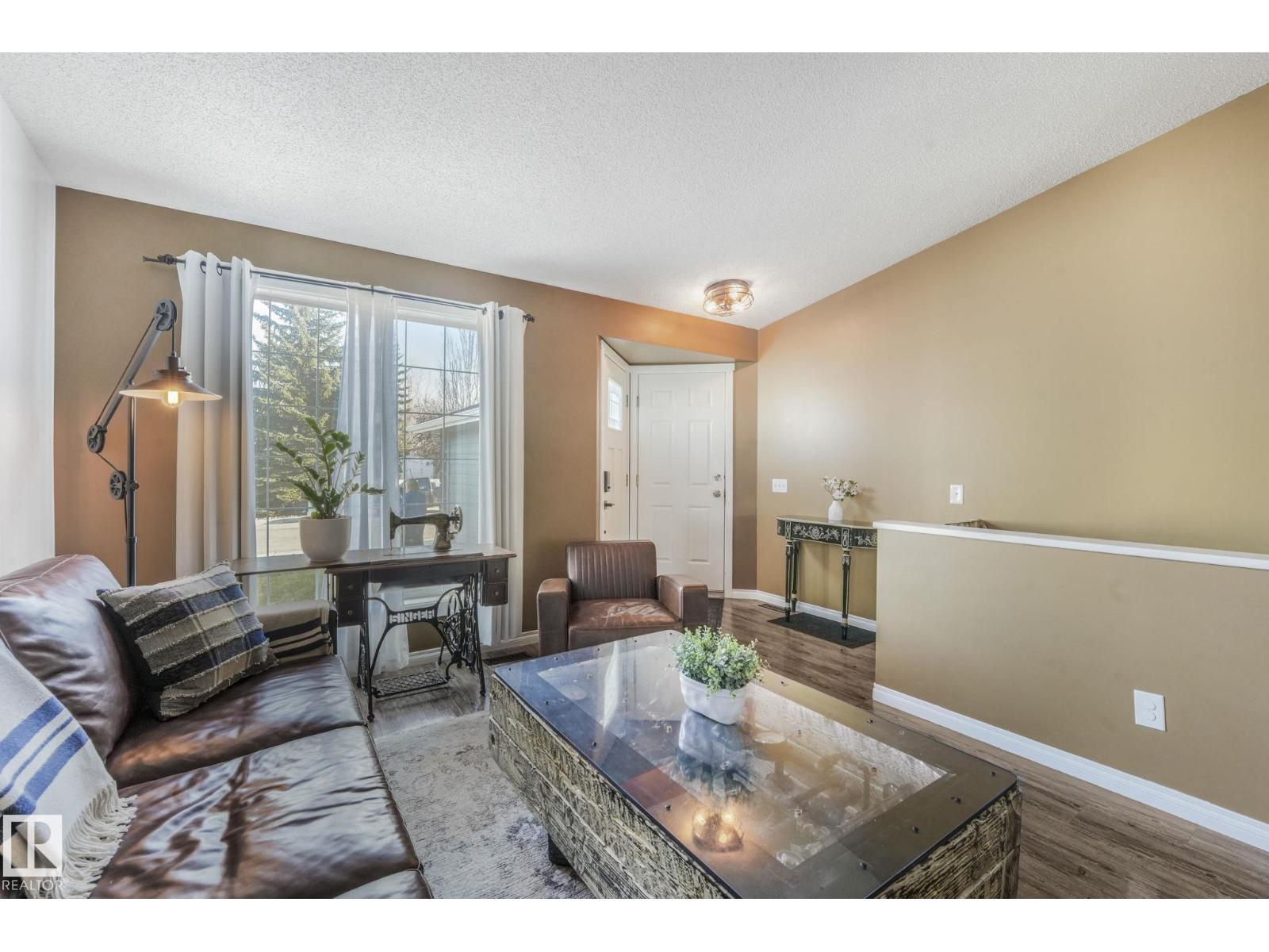 5606 55 St, Beaumont, Alberta  T4X 1L7 - Photo 6 - E4465618