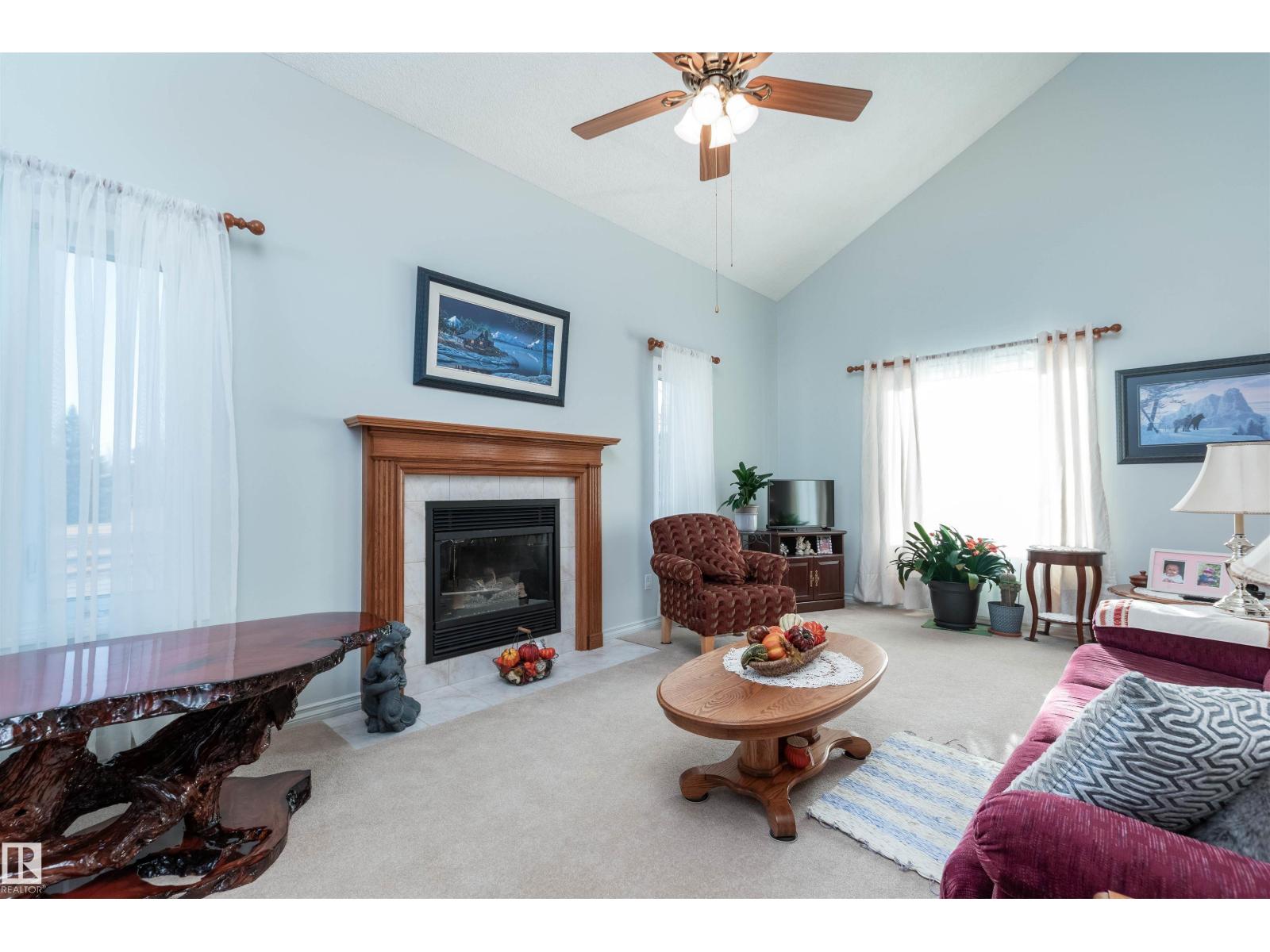 479 Meadowview Dr, Sherwood Park, Alberta  T8H 1X4 - Photo 9 - E4465620