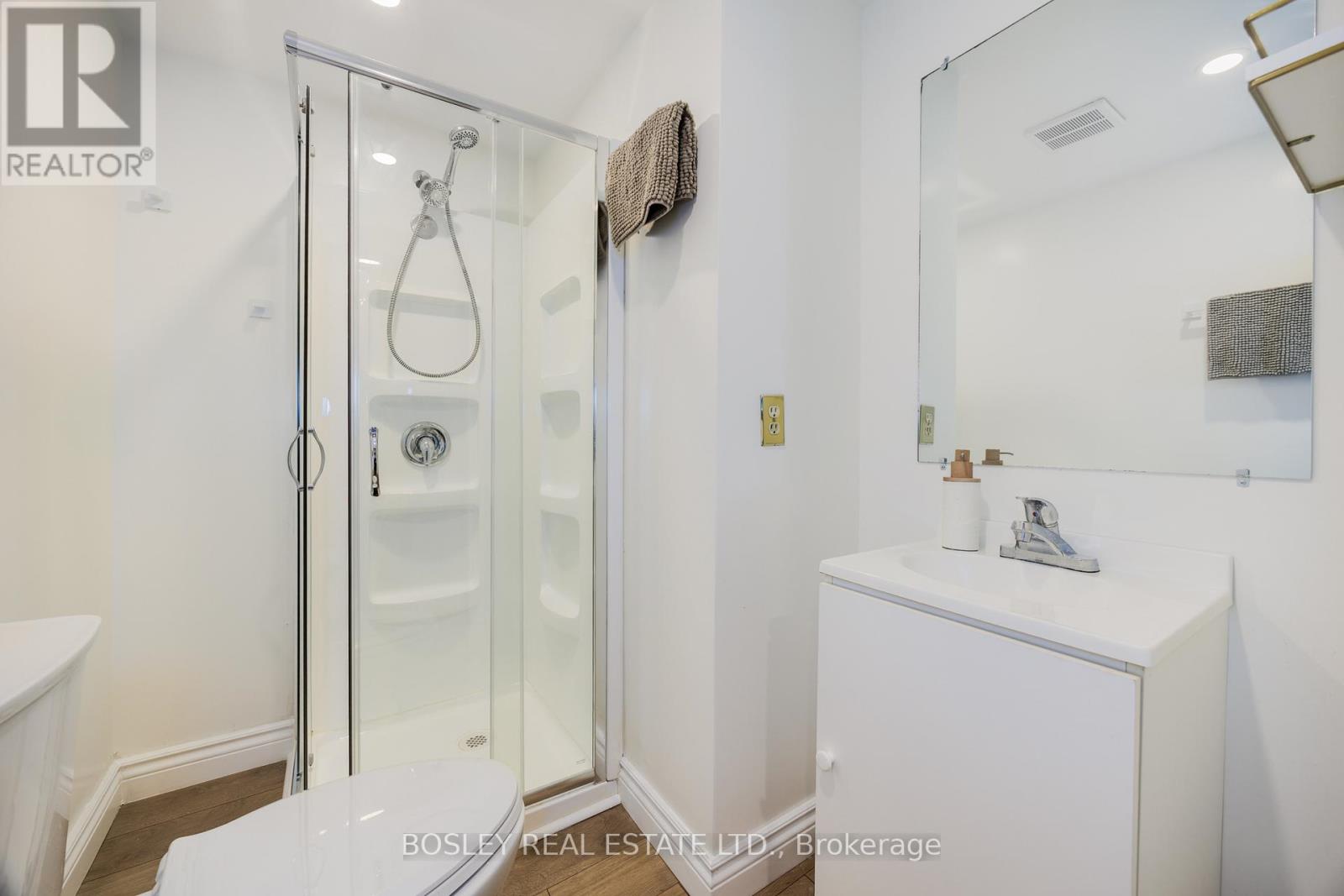 16 Grand River Court, Brampton, Ontario  L6S 2J8 - Photo 30 - W12542004