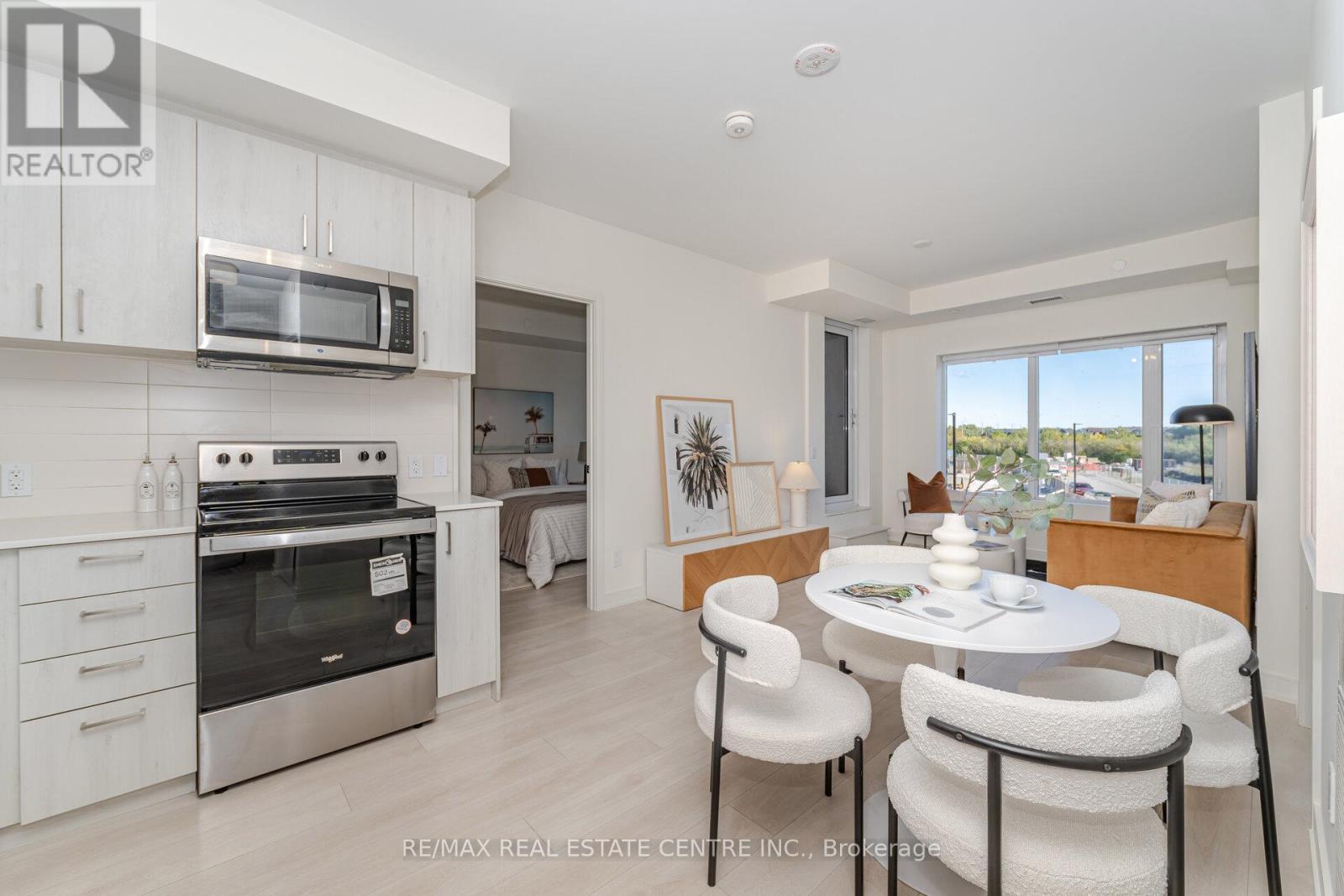 201 - 8010 Derry Road, Milton, Ontario  L9T 9N3 - Photo 11 - W12542058