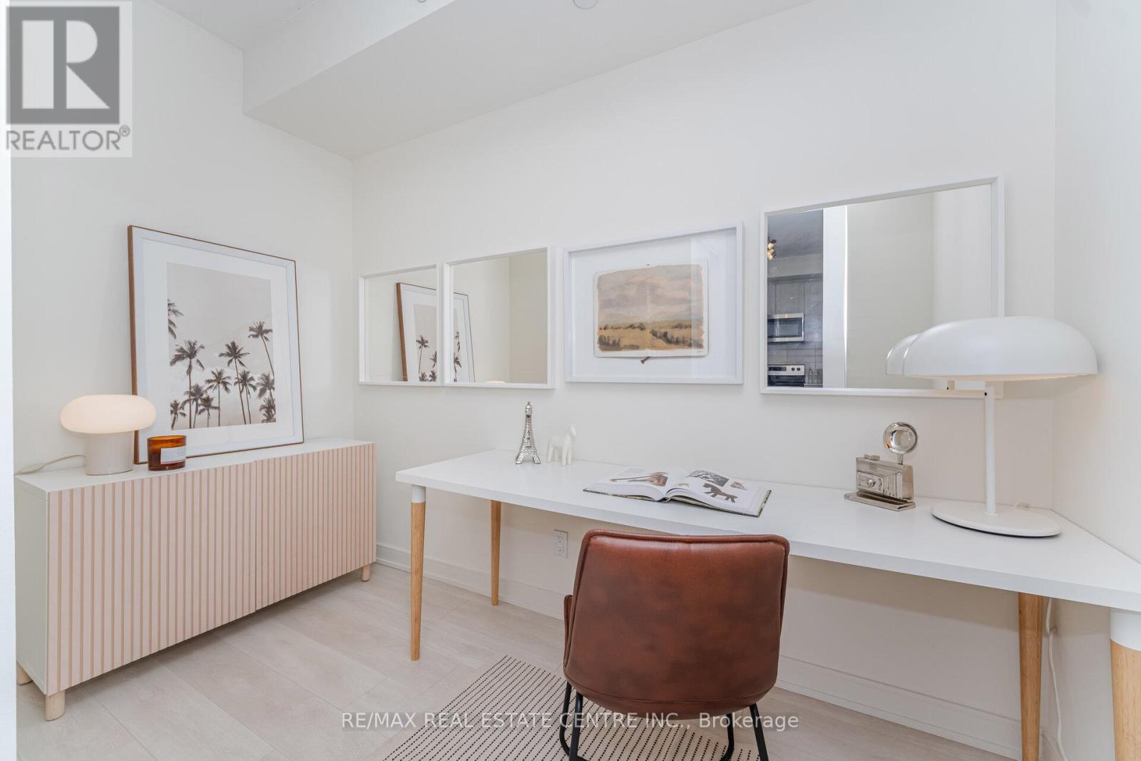 201 - 8010 Derry Road, Milton, Ontario  L9T 9N3 - Photo 9 - W12542058