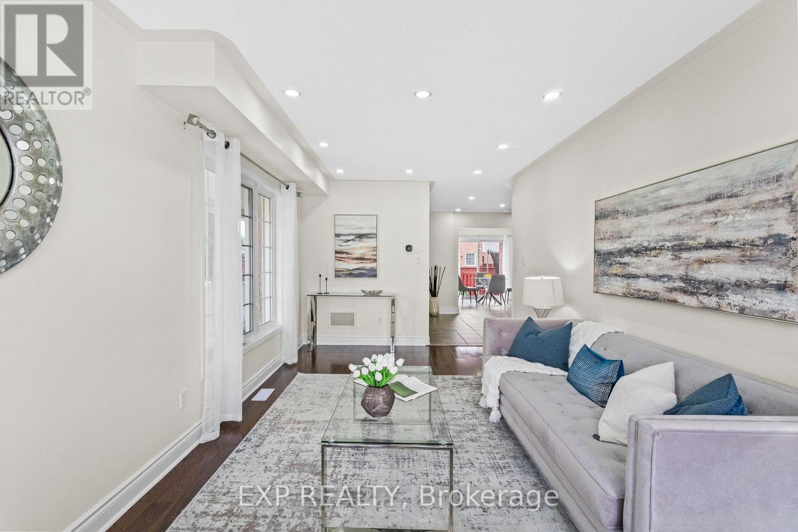 347 Brisdale Drive, Brampton, Ontario  L7A 3M6 - Photo 8 - W12542094