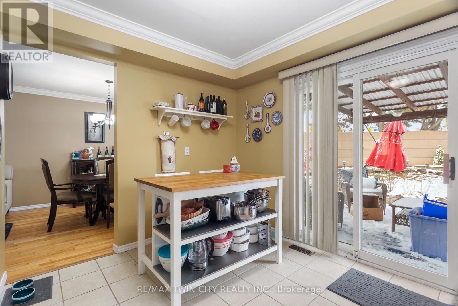 1486 Reynolds Avenue, Burlington, Ontario  L7M 3C1 - Photo 17 - W12542108