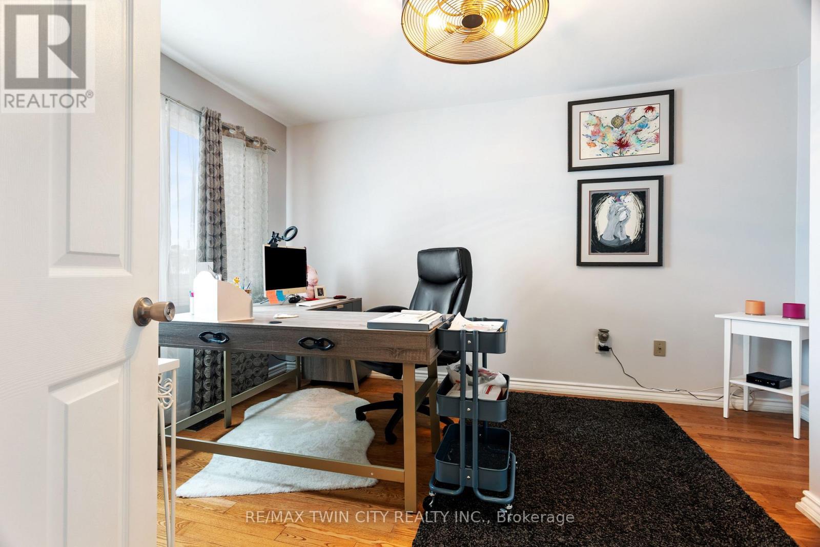 1486 Reynolds Avenue, Burlington, Ontario  L7M 3C1 - Photo 26 - W12542108