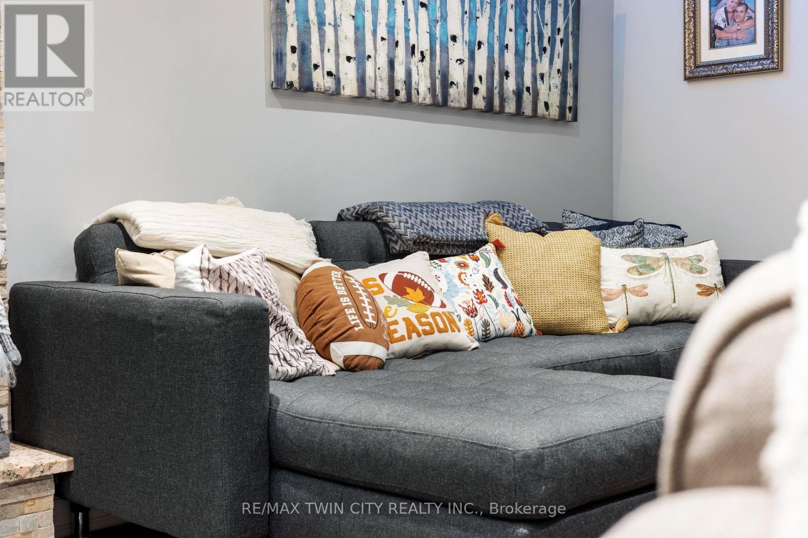 1486 Reynolds Avenue, Burlington, Ontario  L7M 3C1 - Photo 31 - W12542108