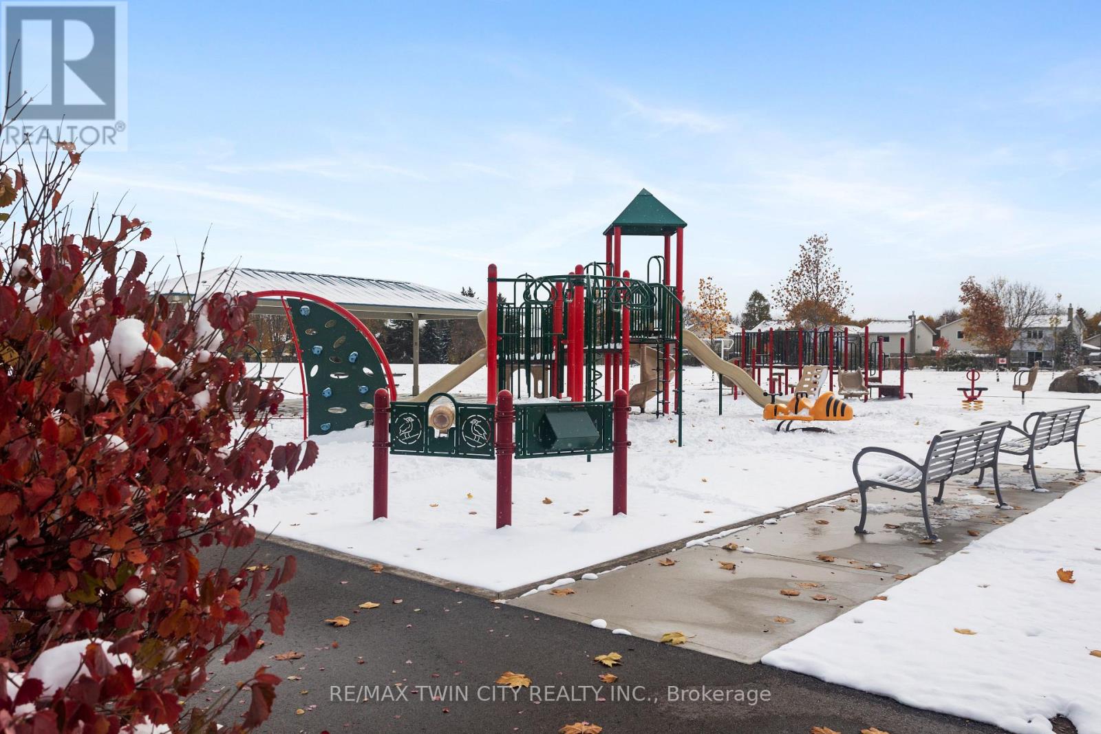 1486 Reynolds Avenue, Burlington, Ontario  L7M 3C1 - Photo 40 - W12542108