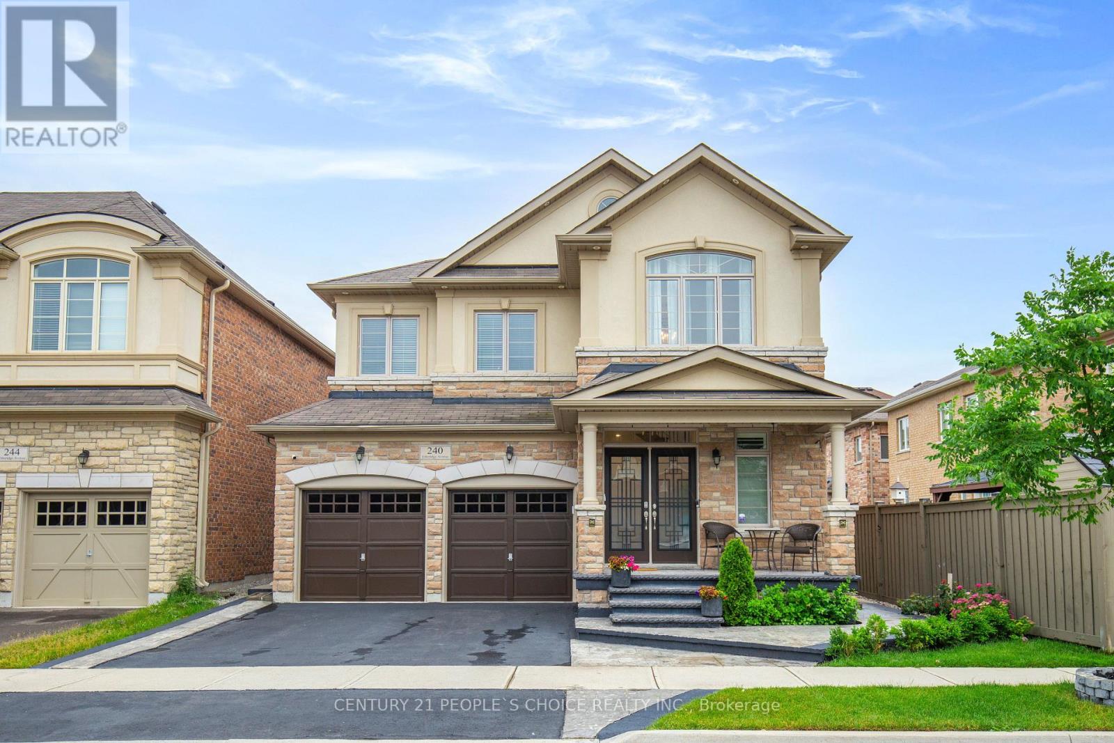 240 ETHERIDGE AVENUE, Milton, Ontario