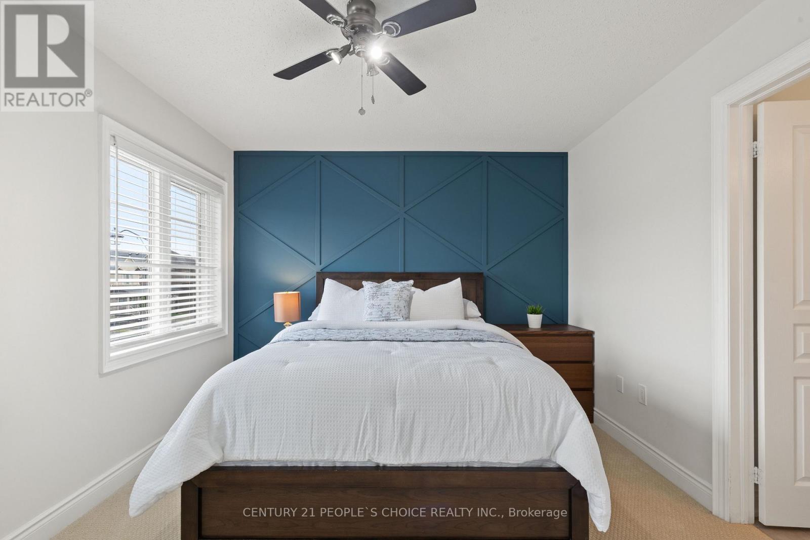 240 Etheridge Avenue, Milton, Ontario  L9E 1H6 - Photo 24 - W12542116