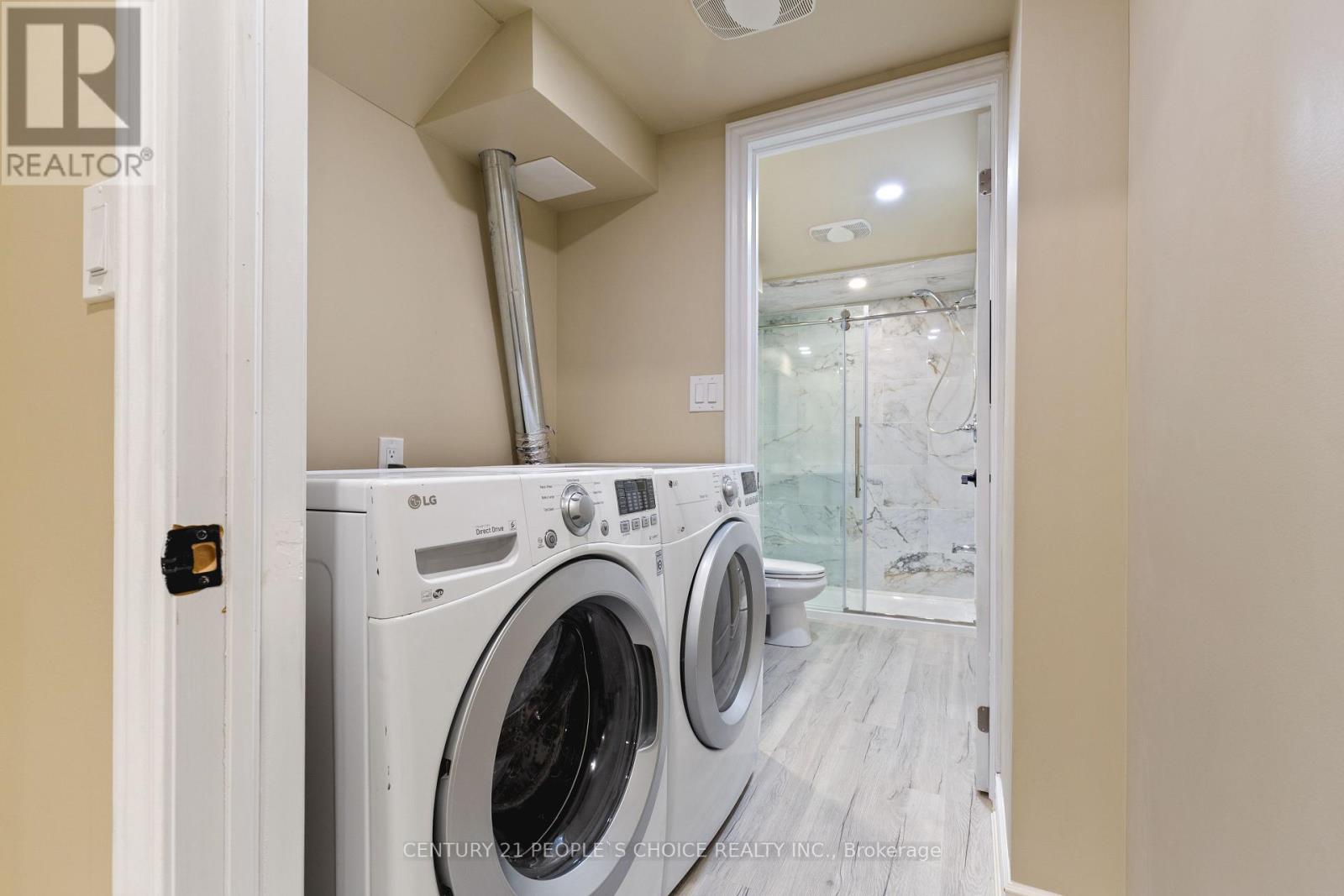 240 Etheridge Avenue, Milton, Ontario  L9E 1H6 - Photo 41 - W12542116