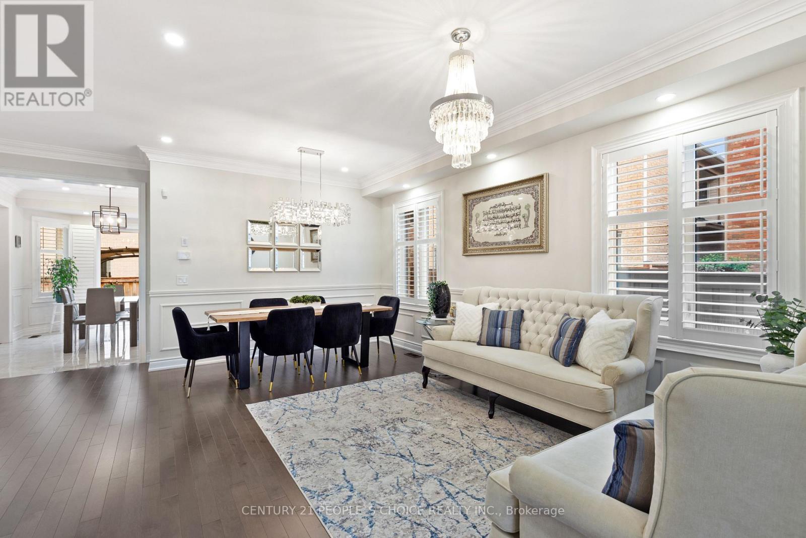 240 Etheridge Avenue, Milton, Ontario  L9E 1H6 - Photo 6 - W12542116