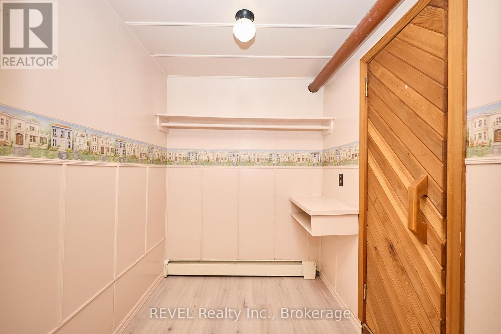 268 Canboro Road, Pelham, Ontario L0S 1M0 - Photo 33 - X12542296