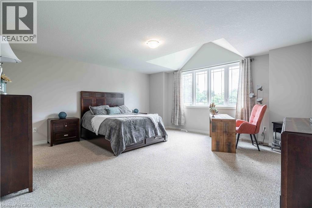 27 Purnell Drive, Hamilton, Ontario  L9C 0C6 - Photo 16 - 40767640