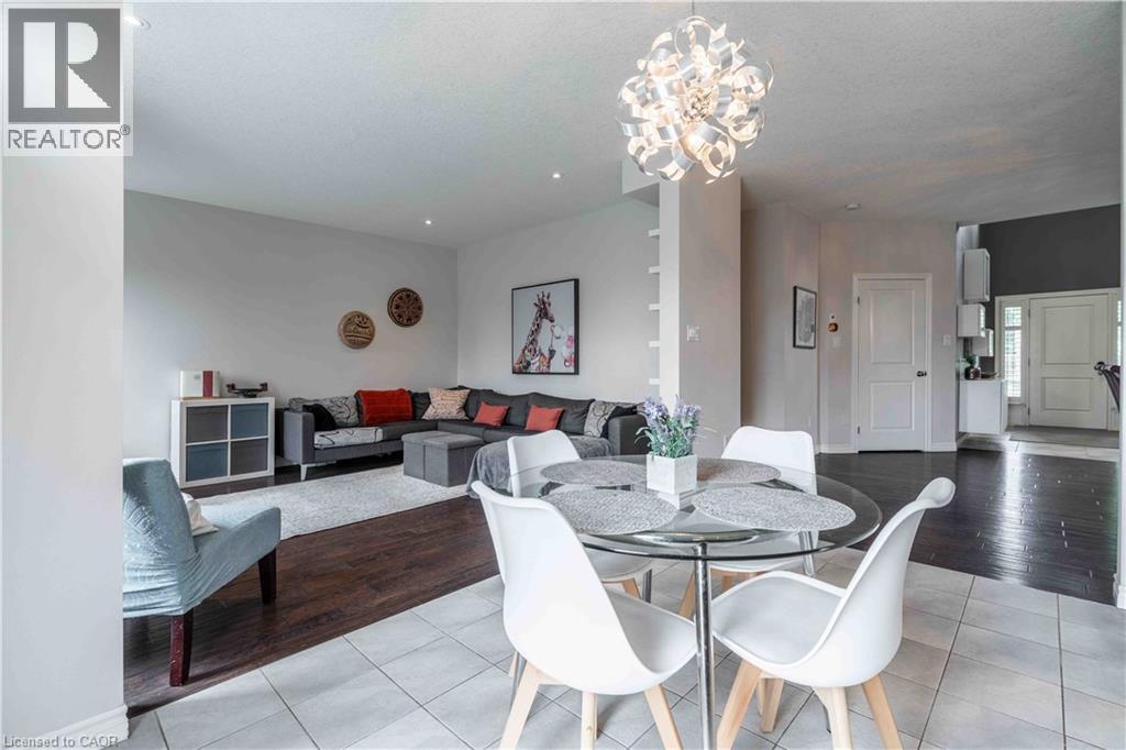 27 Purnell Drive, Hamilton, Ontario  L9C 0C6 - Photo 8 - 40767640