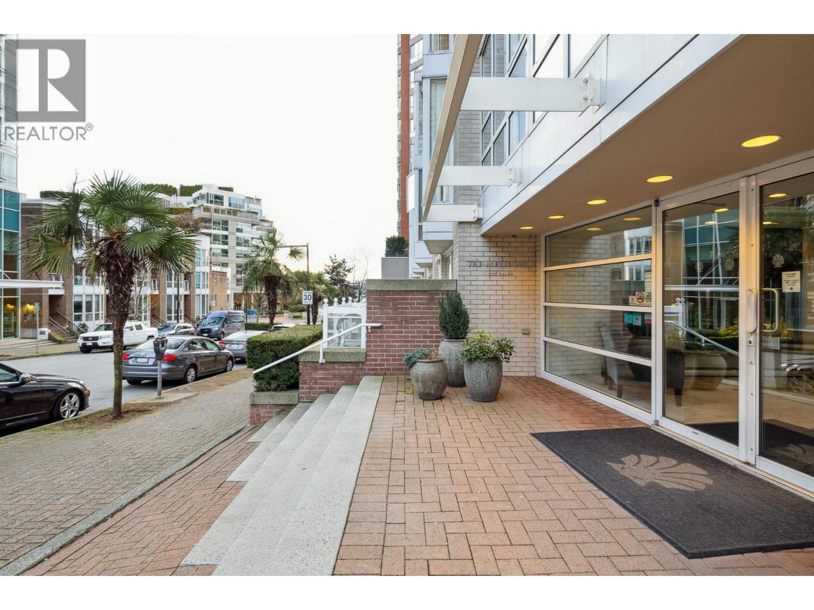 703 910 Beach Avenue, Vancouver, British Columbia  V6Z 2W7 - Photo 18 - R3067163