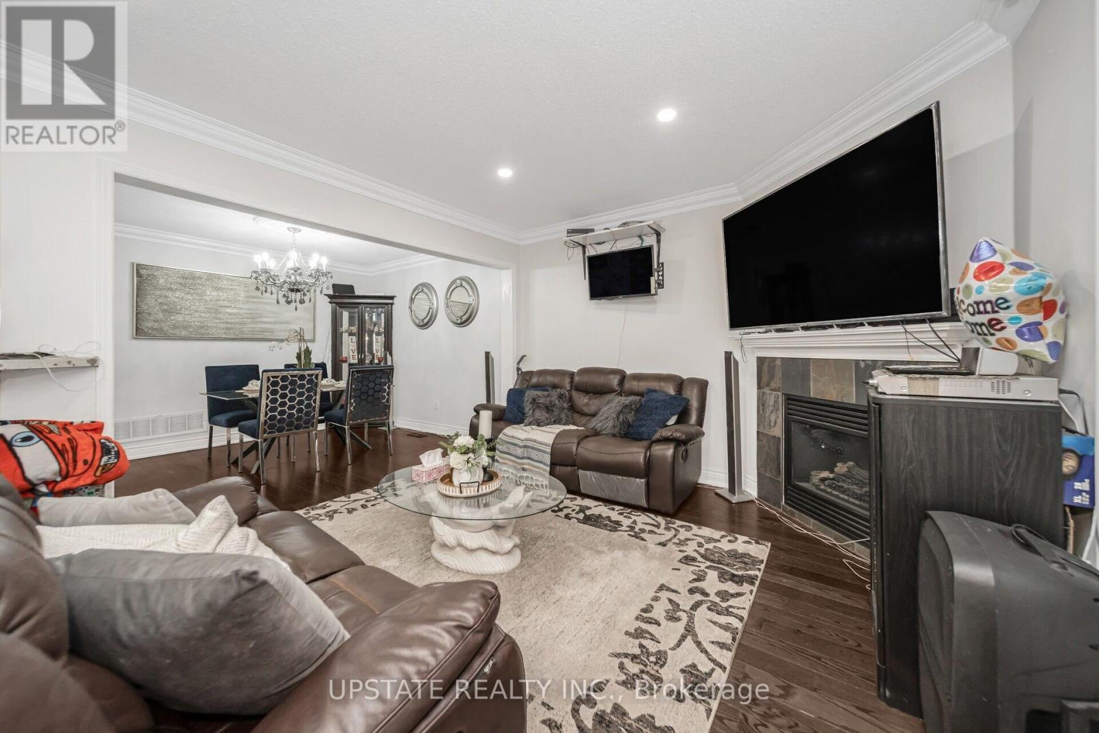 12 Bramfield Street, Brampton, Ontario L7A 2W3 - Photo 16 - W12333574